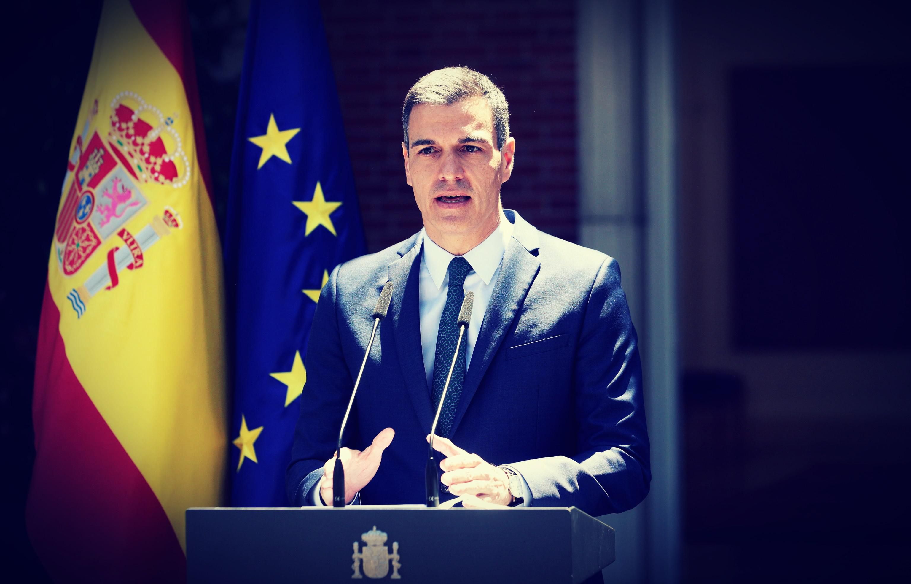 E in Spagna il socialista Sánchez schiera i soldati per blindare Ceuta