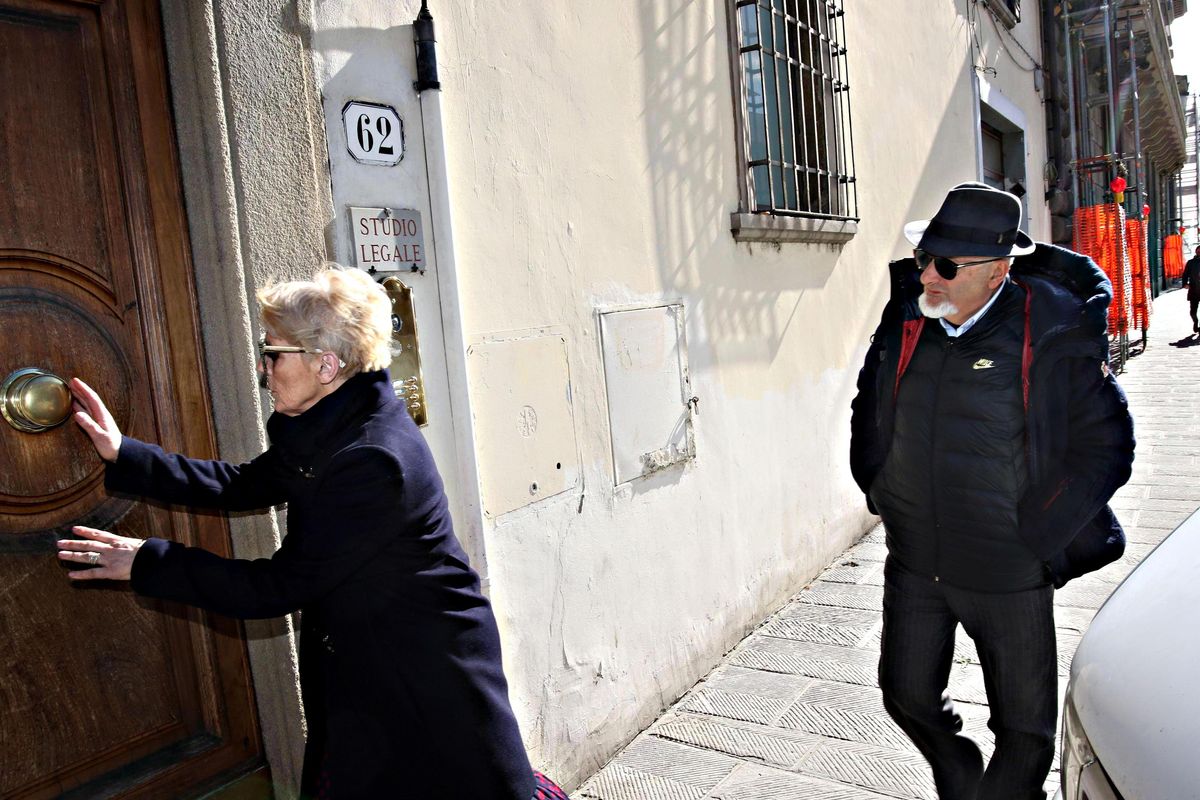 Adesso tutti scoprono i «guai» dei Renzi