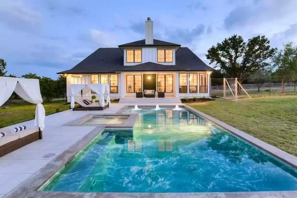 These 5 luxurious ranch properties will make you want to give up city life for good
