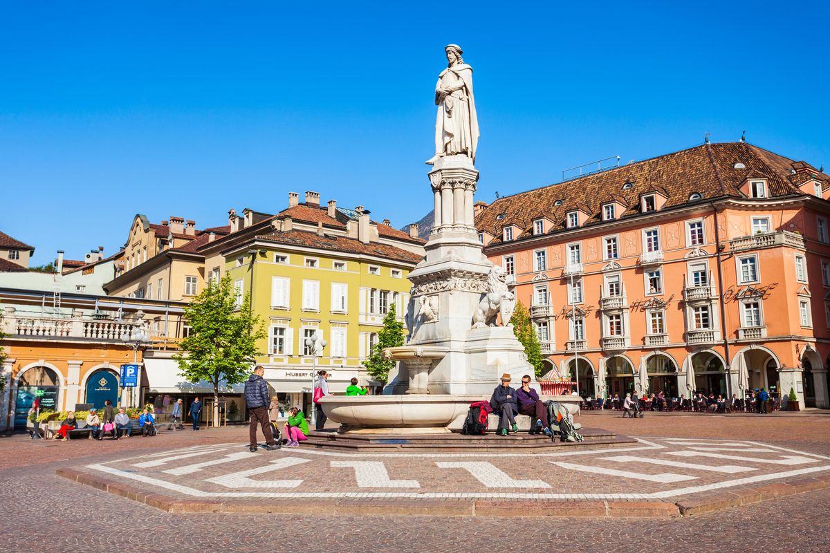 Al richiedente asilo pagano l’affitto. Ma lui intasca i soldi e non versa un euro