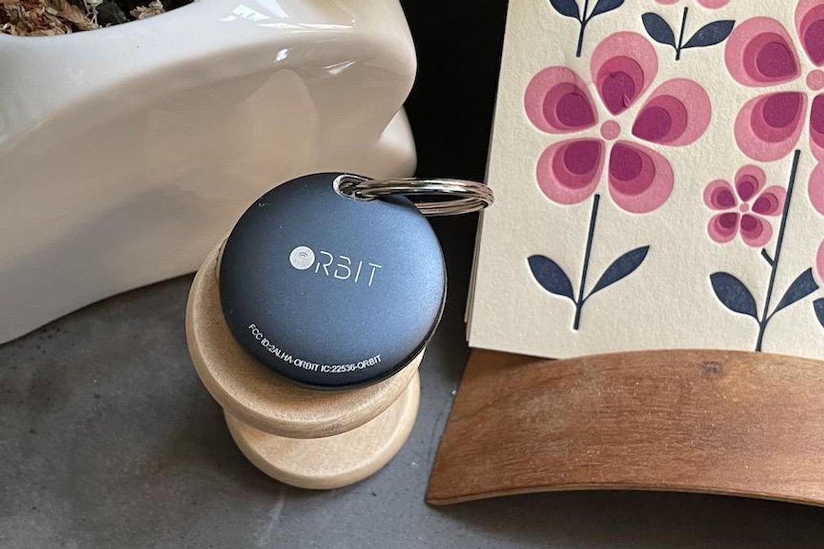 Orbit Bluetooth tracker on a keyring