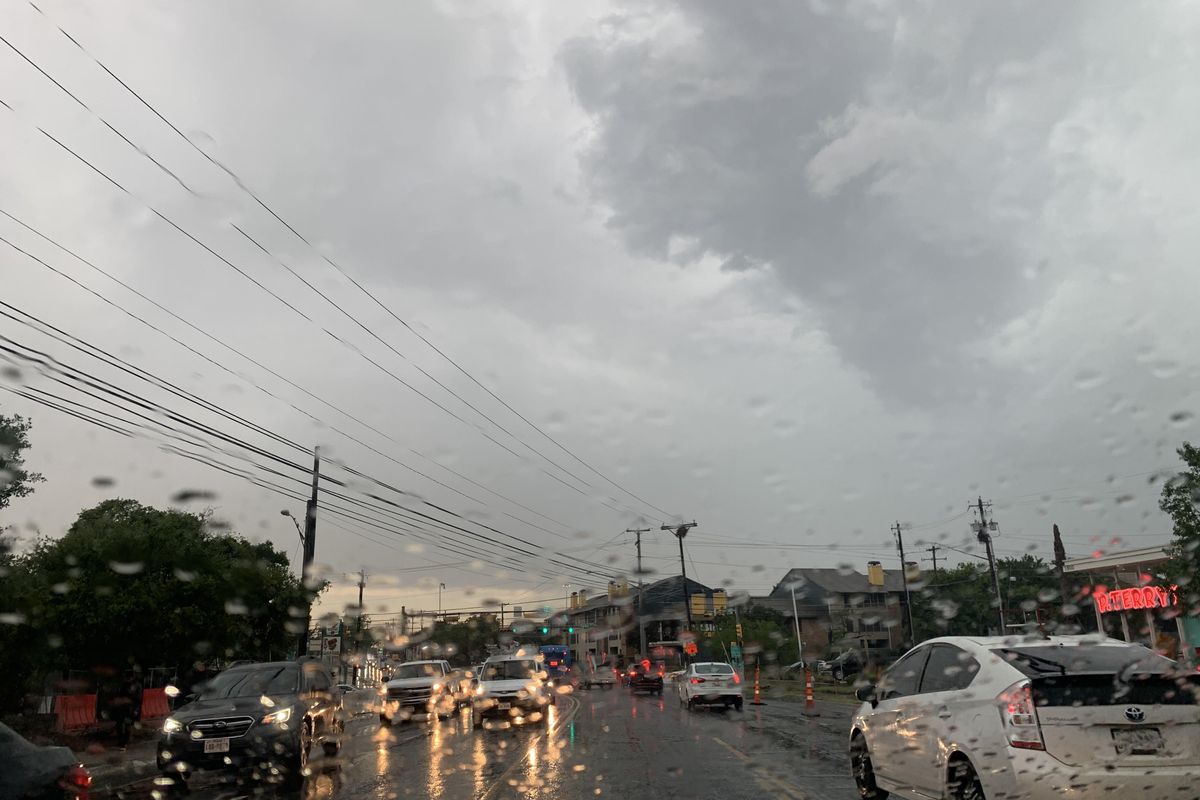 Rainy week: Thunderstorms hitting Austin tonight, lasting half the week
