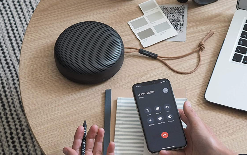 B&O Beosound A1