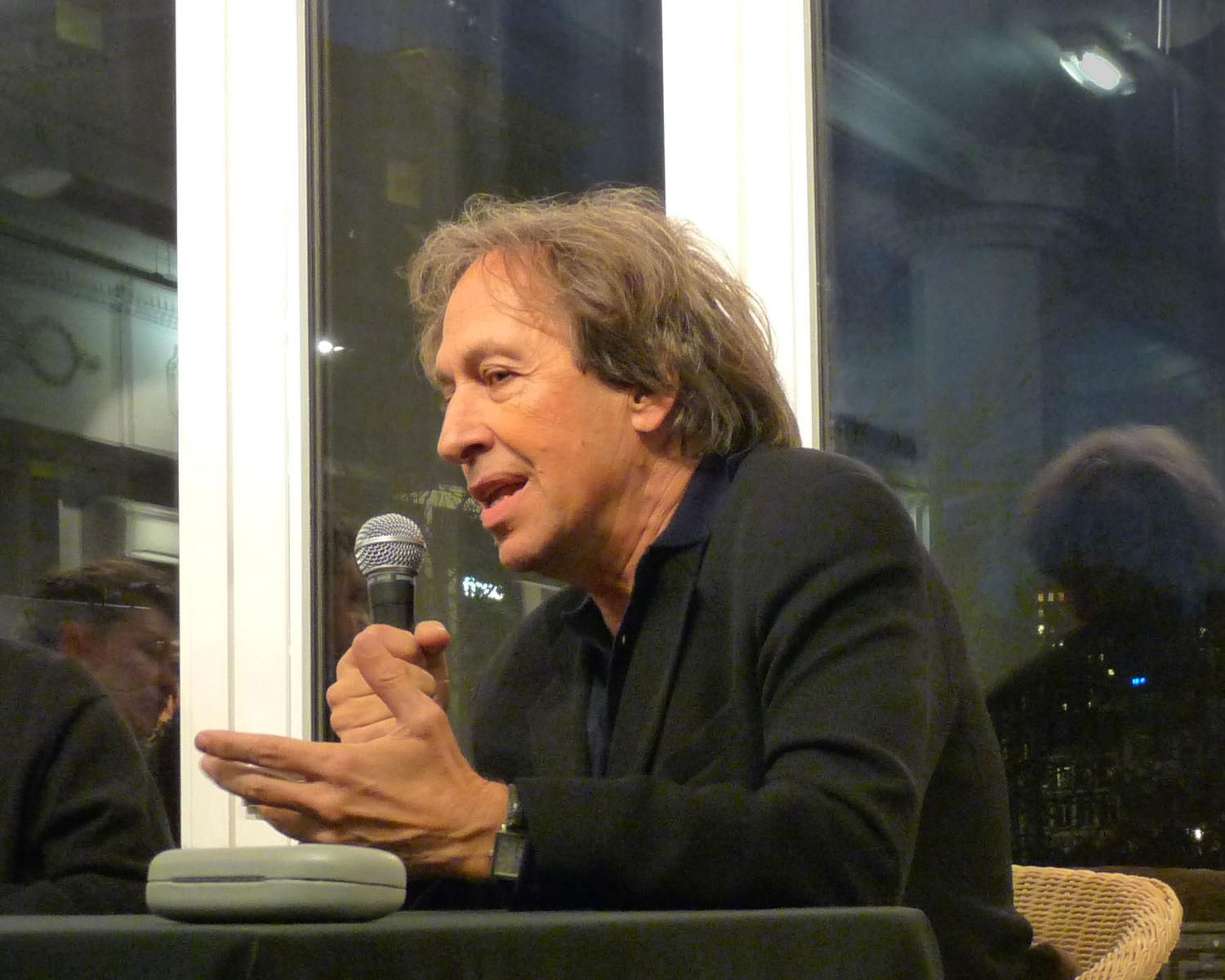 Pascal Bruckner: «Oggi l’uomo bianco è colpevole solo perché esiste»