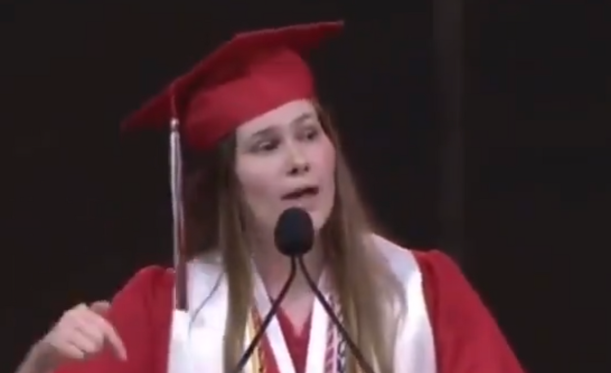 TX Valedictorian Scraps Approved Commencement Speech to Slam New Anti-Abortion Law
