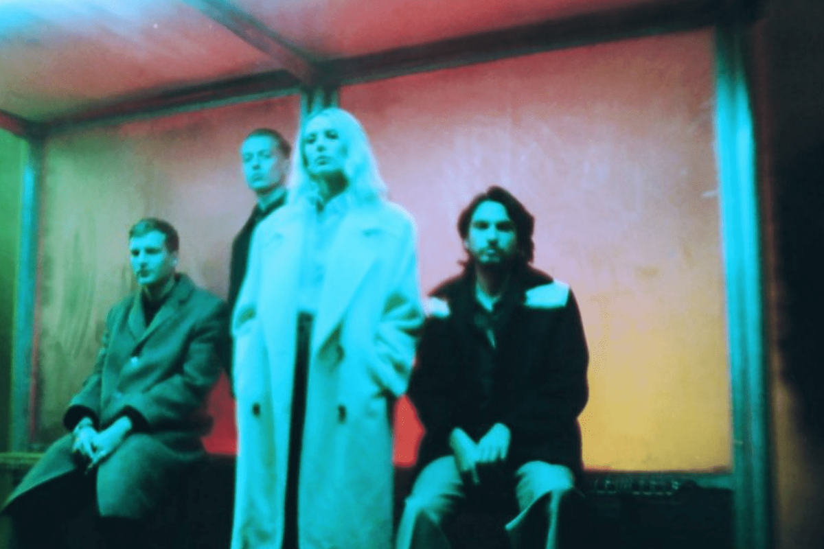 Wolf Alice Blue Weekend