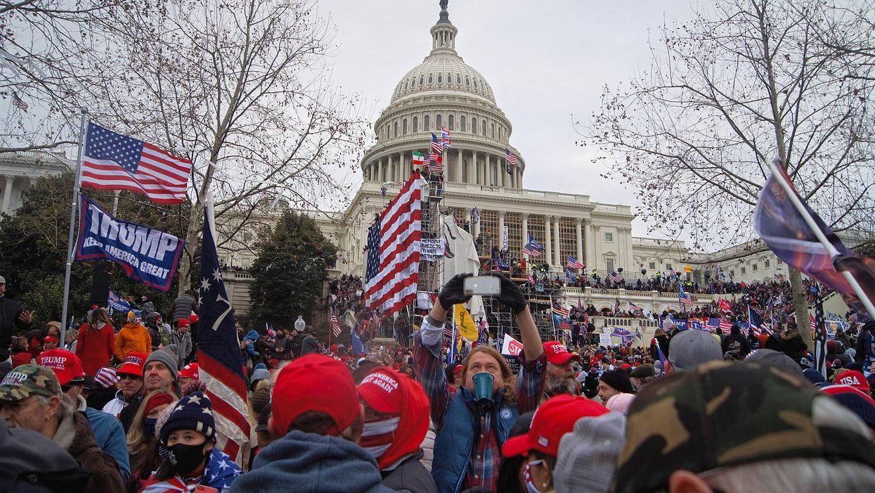 How A Trump Tweet Mobilized His January 6 Insurrection Mob