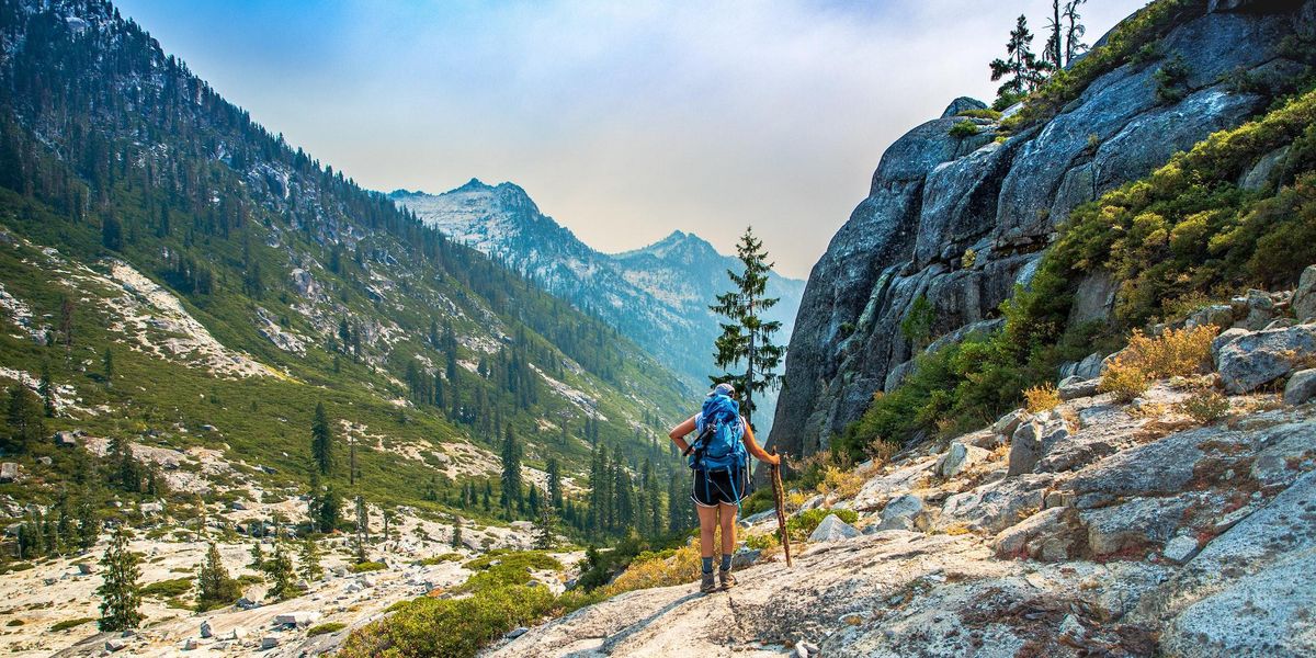 California's Trinity Alps promise epic adventures for hikers (and their dogs) - Vimarsana News