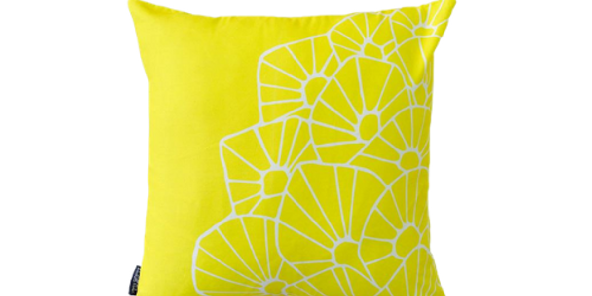 Limon Throw Pillow