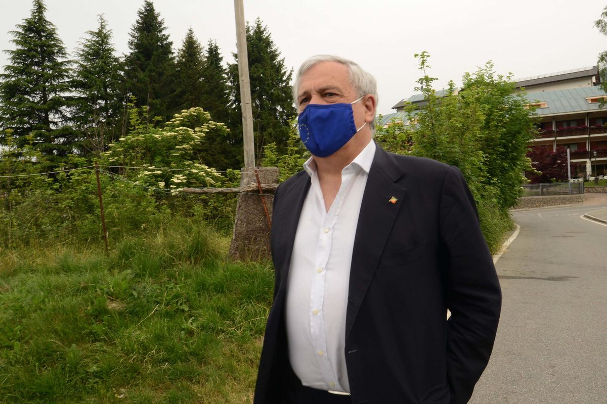 Antonio Tajani: «Il centrodestra avrà il partito repubblicano sul modello Stati Uniti»