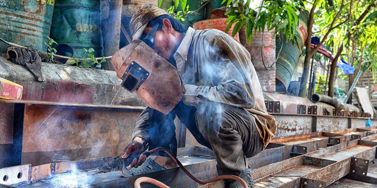 People Who Absolutely Love Their Jobs Explain What They Do For A Living