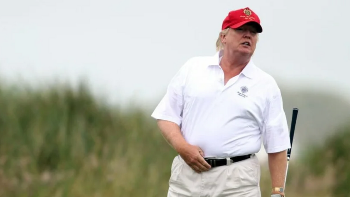 Trump Mocked for Losing $40 Million on Scottish Golf Clubs for the Stupidest Reason