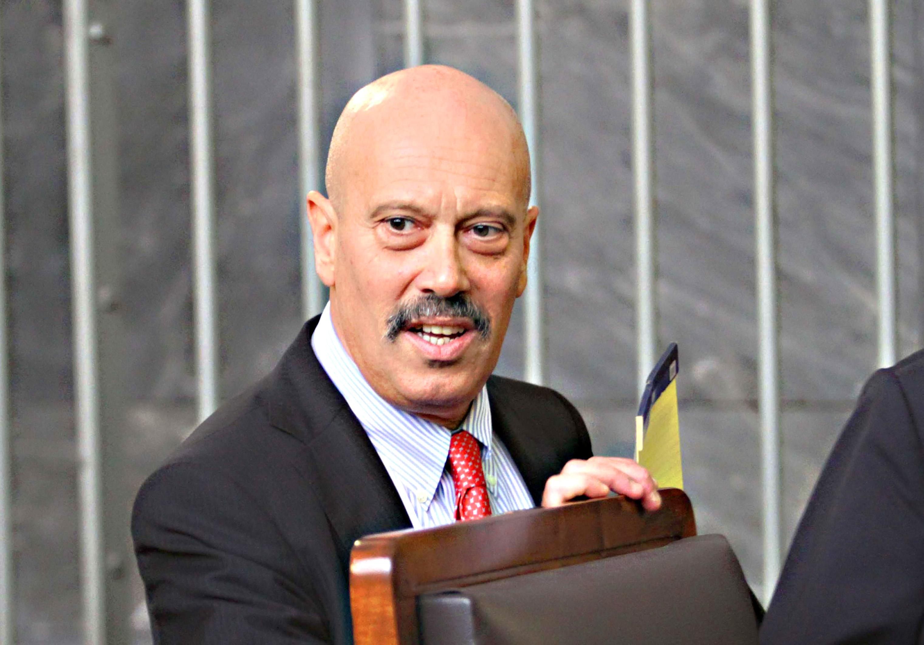 Armanna, mai sequestrato il telefono