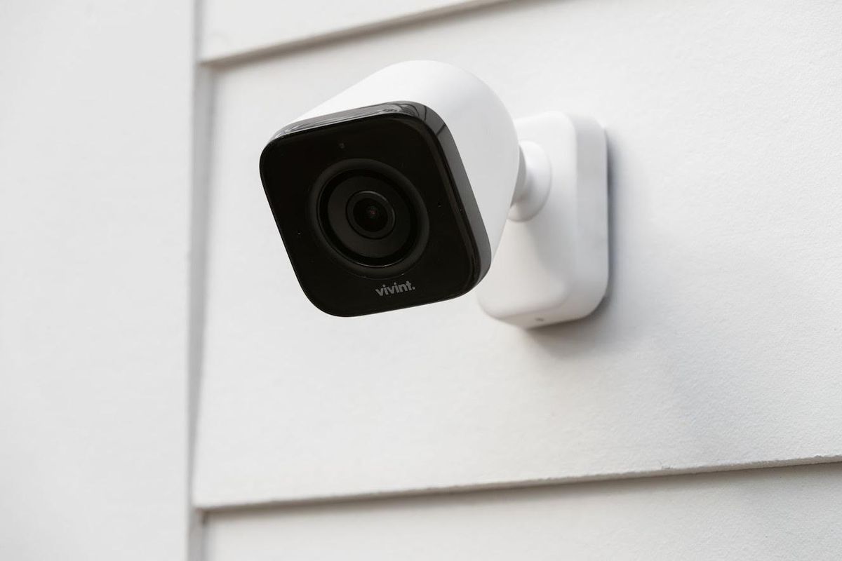 Vivint Outdoor Camera Pro pool alert