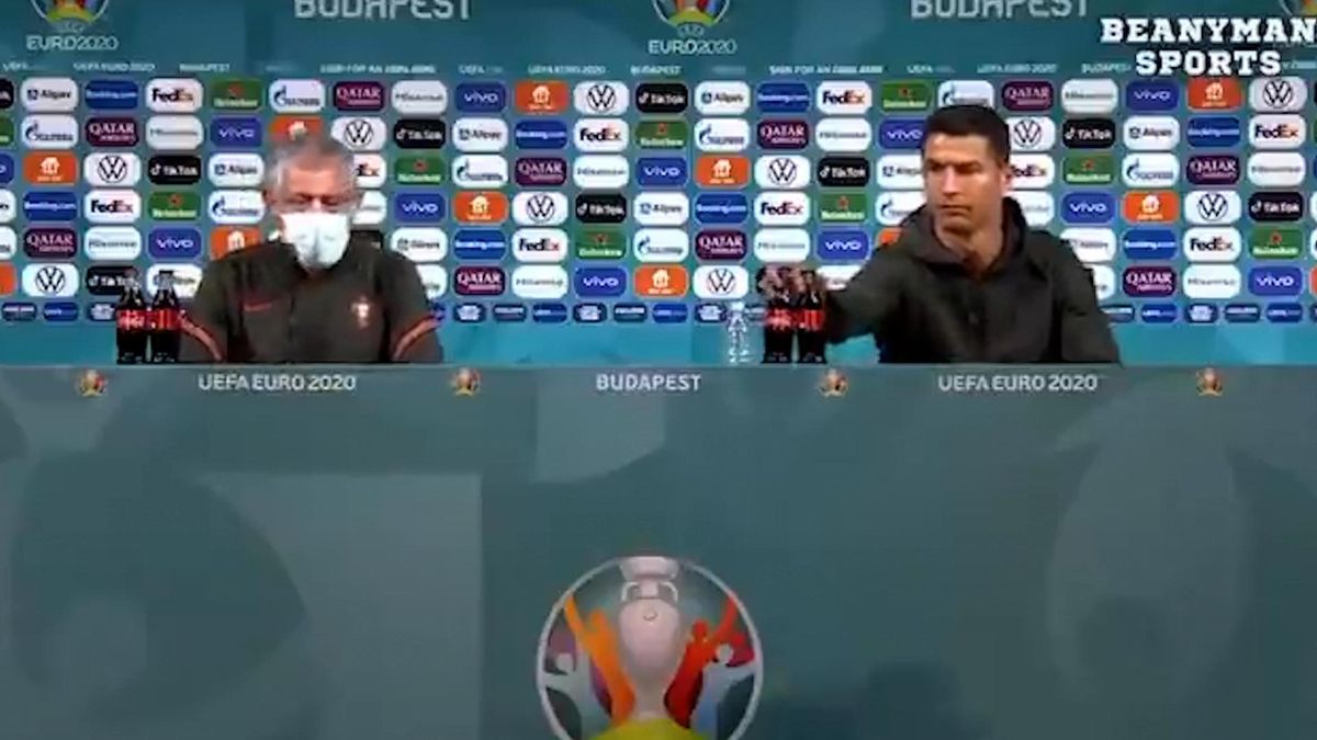 L'autogol di Cr7 che ha fatto crollare Coca Cola in Borsa