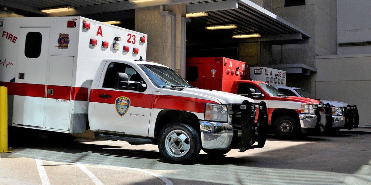 911 Operators Break Down The Strangest Calls They've Ever Received