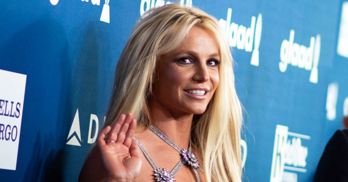 Britney Spears Tells Paparazzi Hounding Her During Her Maui Vacation To 'Kindly F**k Off'