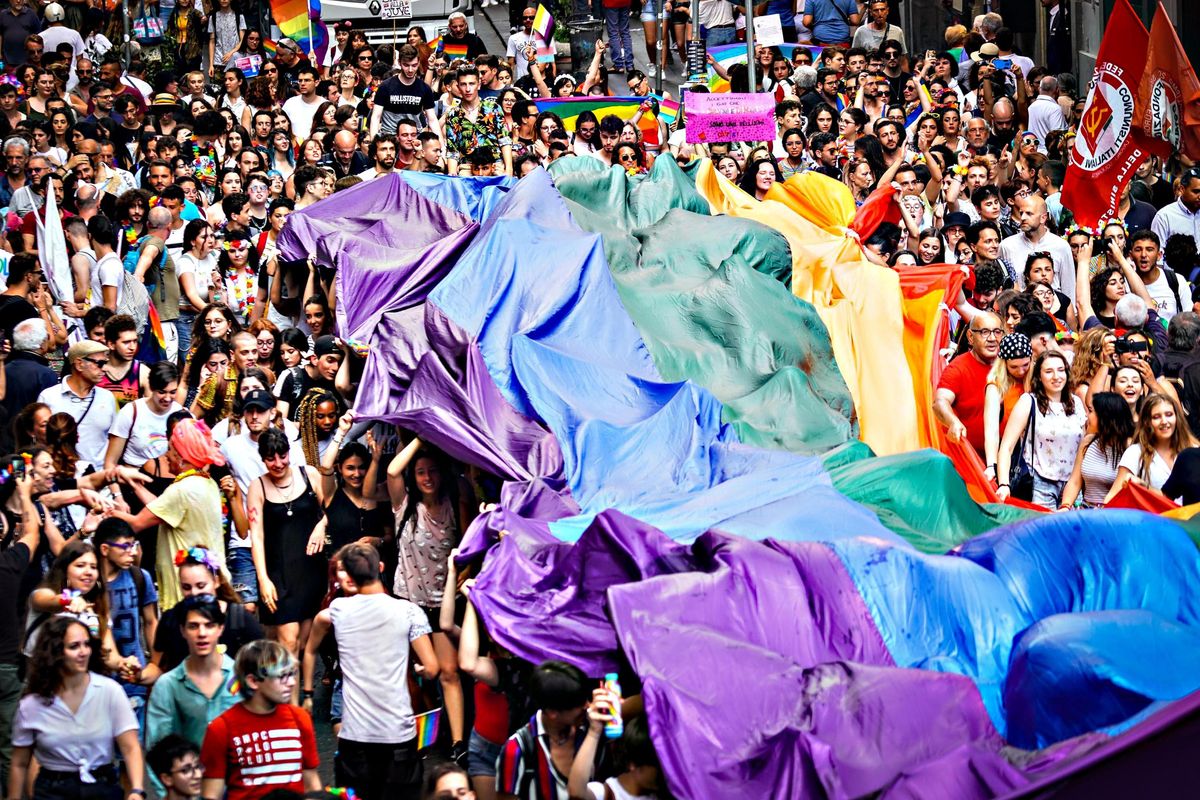 Dopo il bavaglio Lgbt le opinioni potranno essere punite con il lavoro coatto