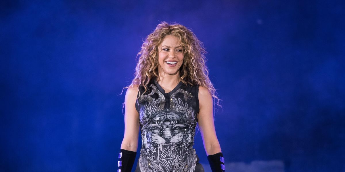 Shakira Posts Lesbian Flag to Promote New Single