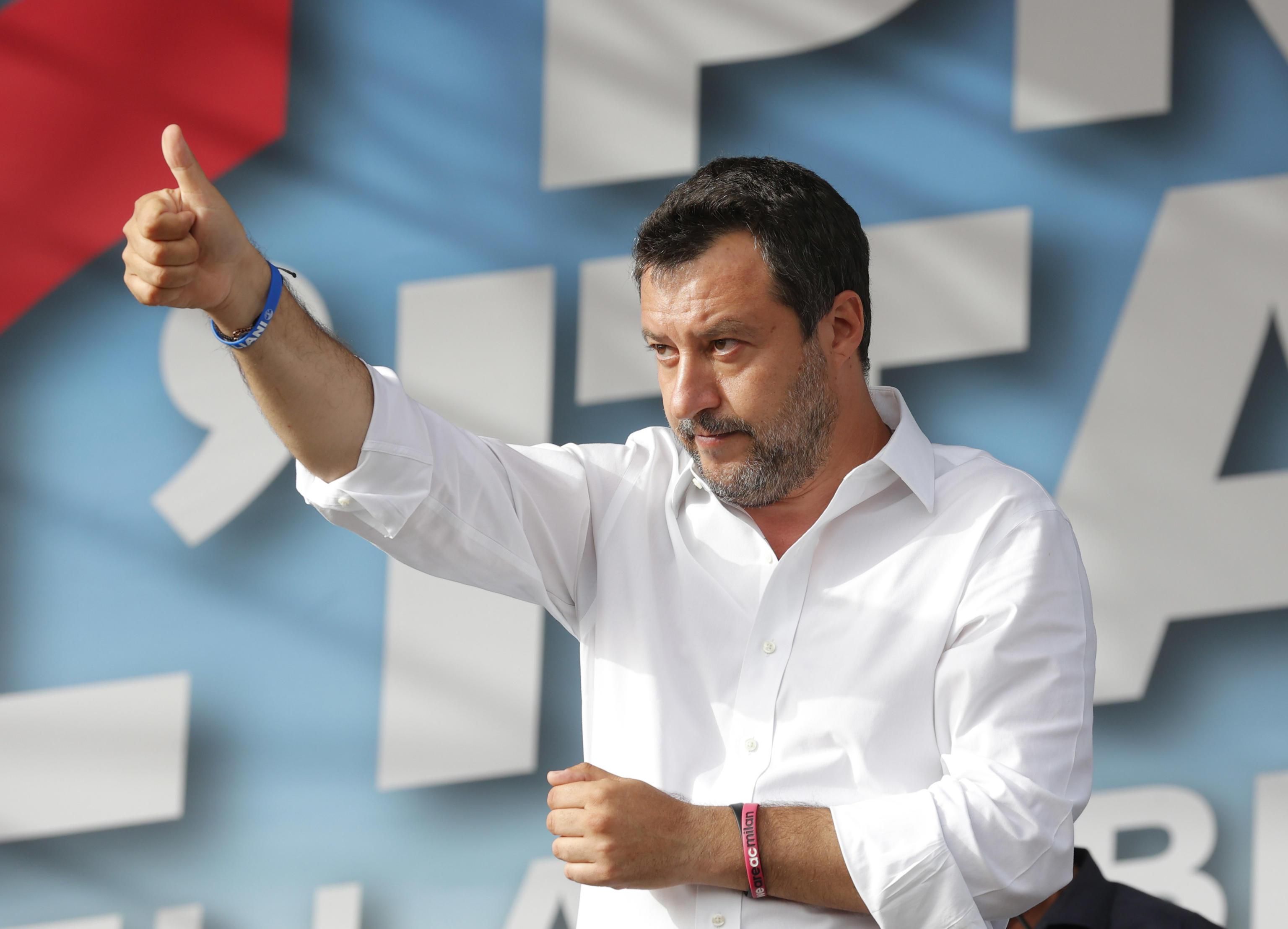 Salvini: «Pure il Pd ha scaricato Letta. In Aula sceglie il buon senso»