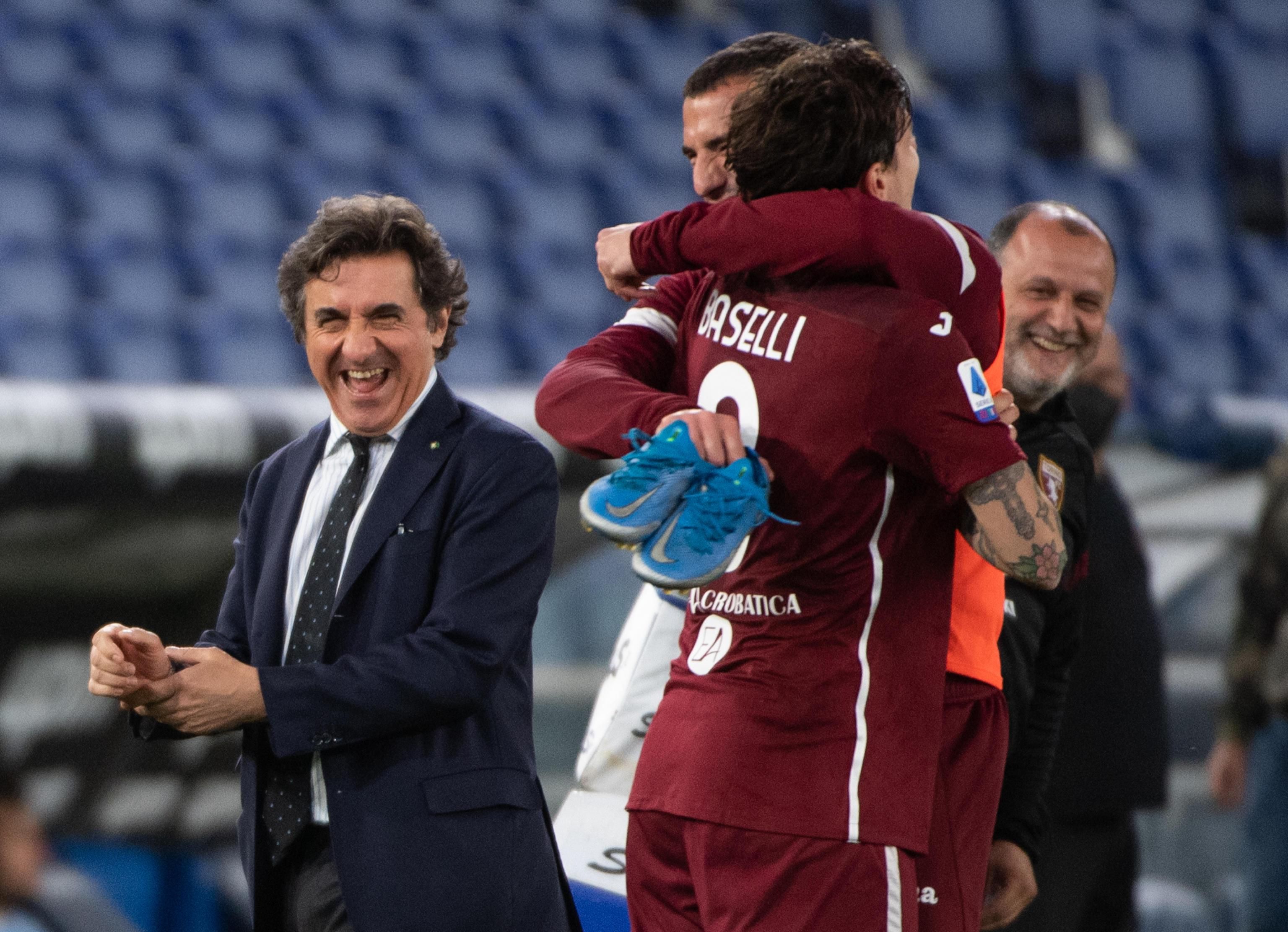 Per Blackstone Cairo avrebbe passato anche notizie false ai giornali