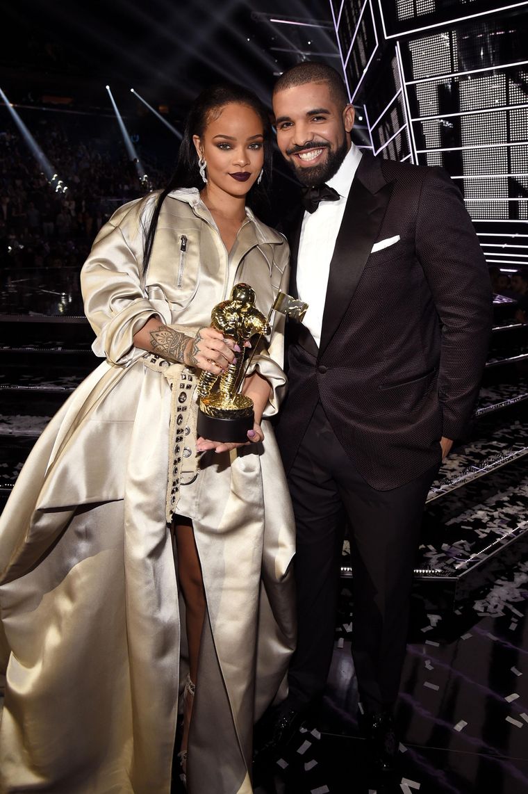 Rihanna & Matt Kemp Go Courting