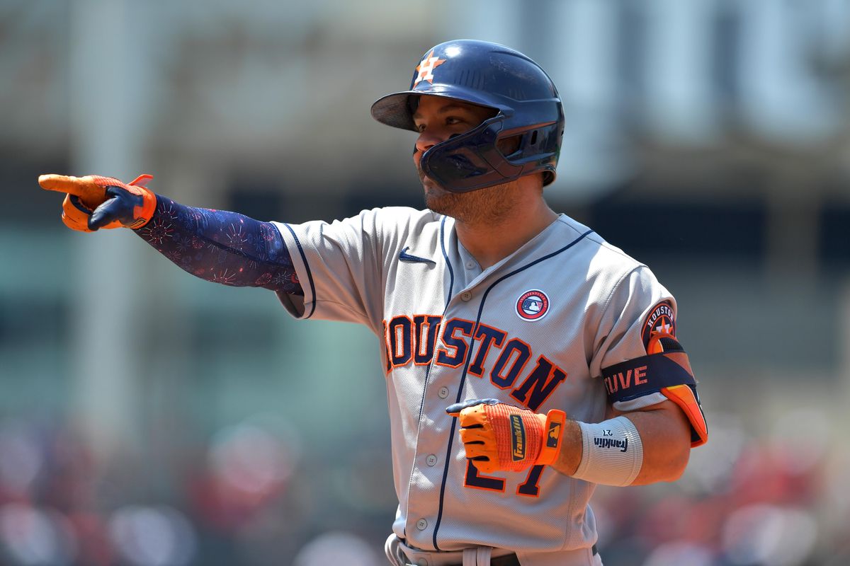 It was only a matter of time before Altuve fully embraced his new role