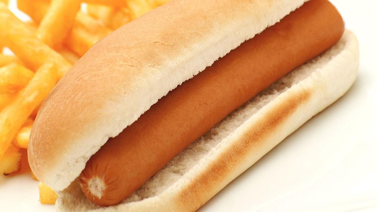 Heinz Ketchup calls on the world to address, finally, the hot dog-to-bun disparity