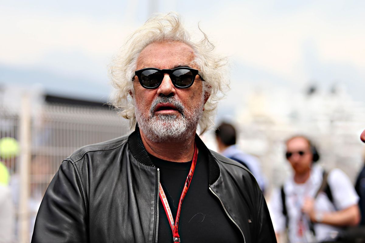 L’odissea dello yacht di Briatore prova che il sistema è putrescente