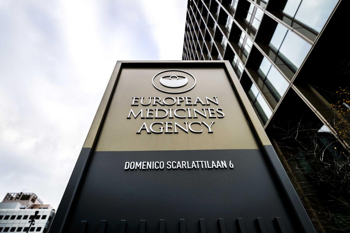 Cinque cure a settembre. Il vaccino traballa