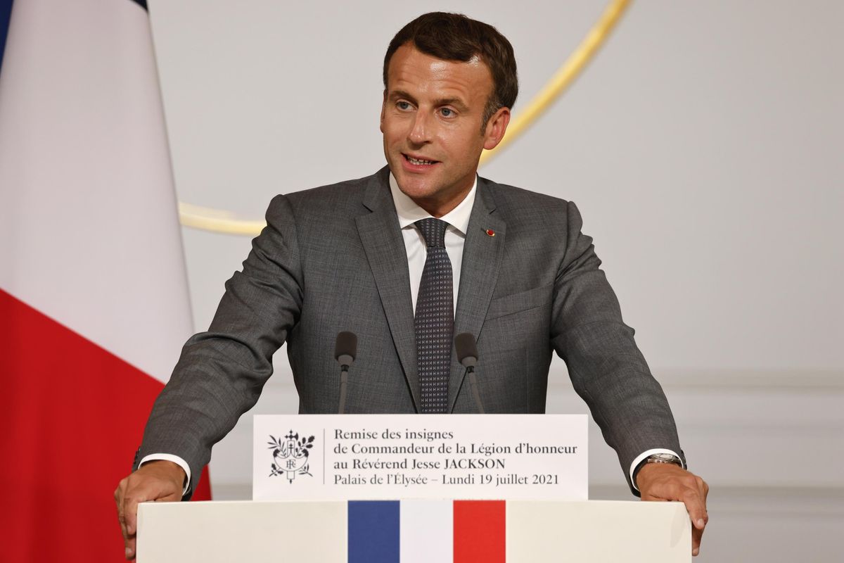 Green pass, l’Aula corregge Macron