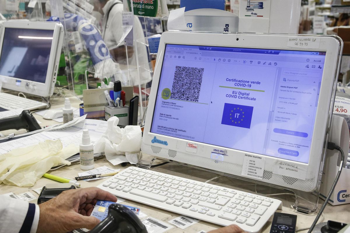 Lavoro nel caos: le aziende decidono da sé