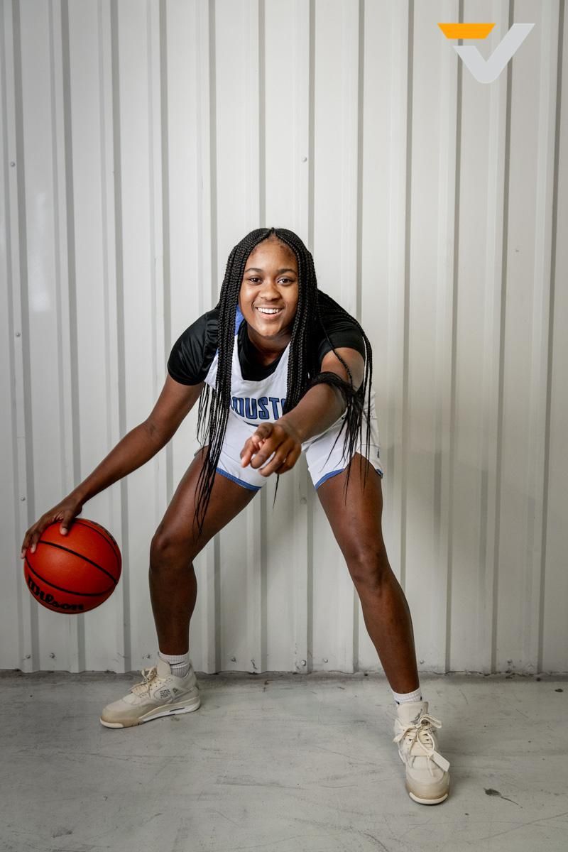 RECRUITING: Houston Christian's D'Asia Thomas picks up Oklahoma State offer, recruiting speeding up