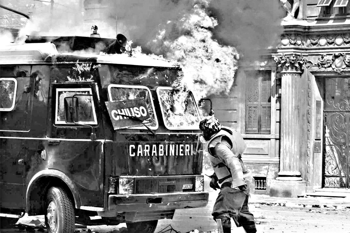 Marcia «pacifica» e teppisti «isolati»? Io che c’ero vi svelo le otto bugie sul G8