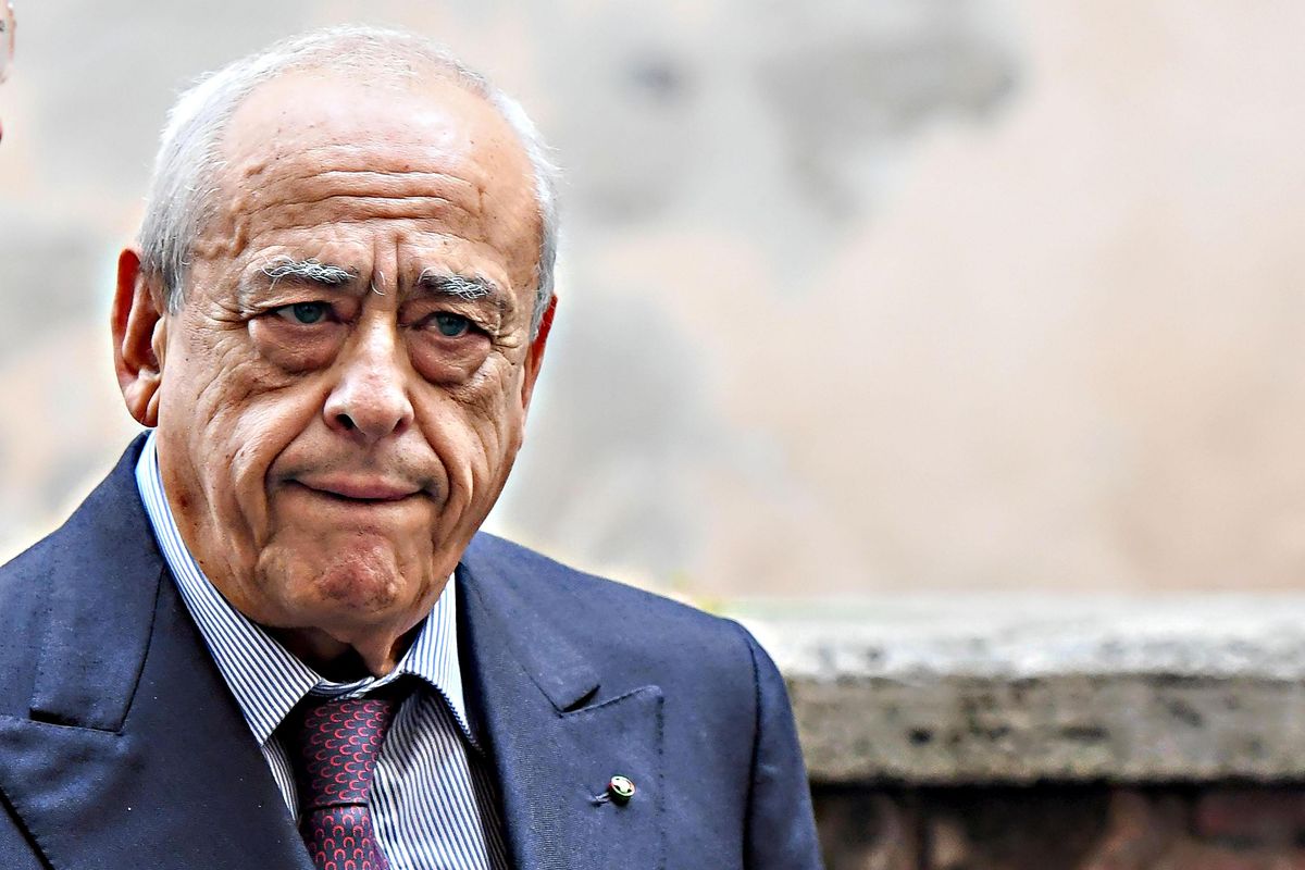 La coppia anti Nagel punta ad azioni Generali