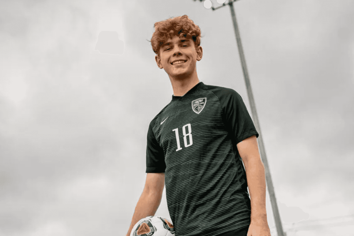 Lutheran South Academy Magazine: FUTBOL FANATIC