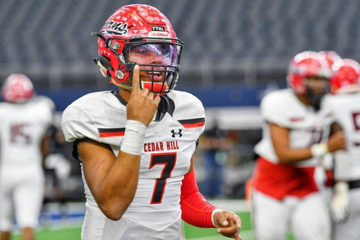 Cedar Hill graduate, Kaidon Salter, finds a home with Liberty University football