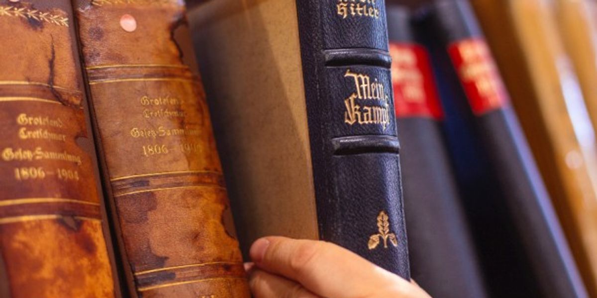 The Nazi Font: When Hitler Erased The Gothic Typeface - Vimarsana News