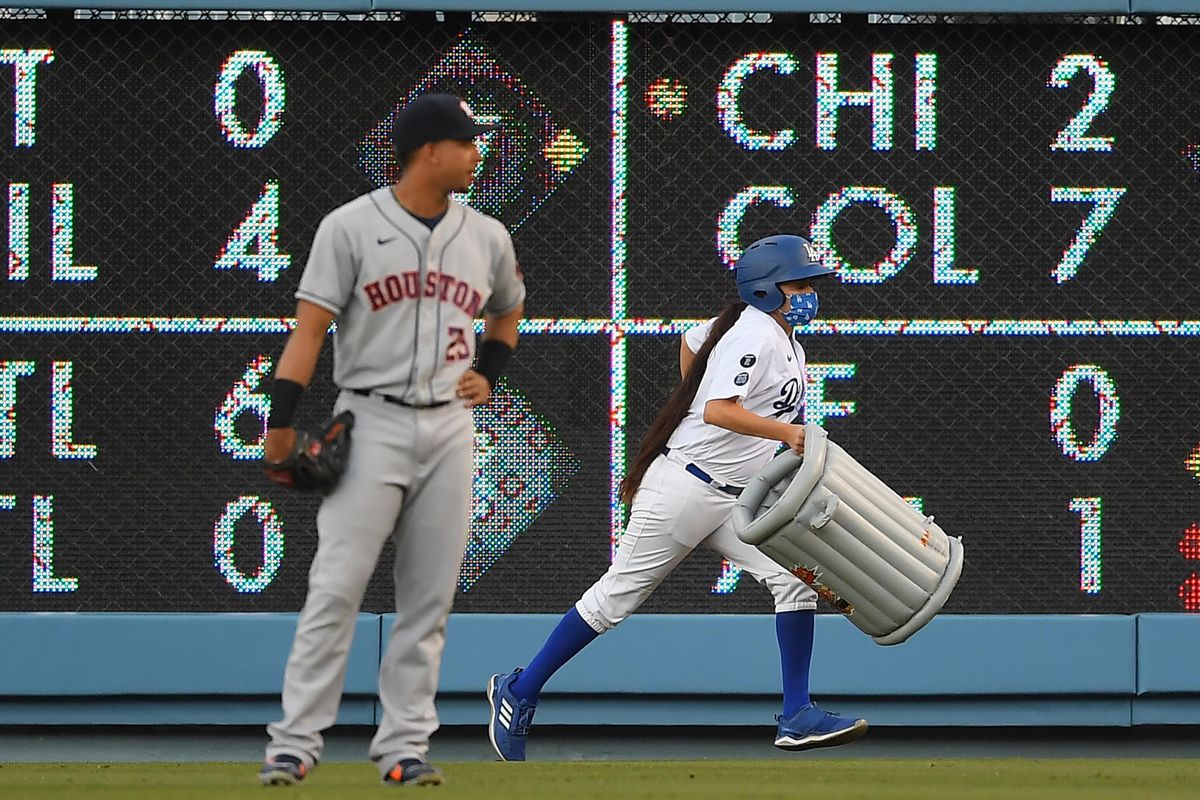 A behind enemy lines look at the hysteria inside Dodger Stadium with Astros in town