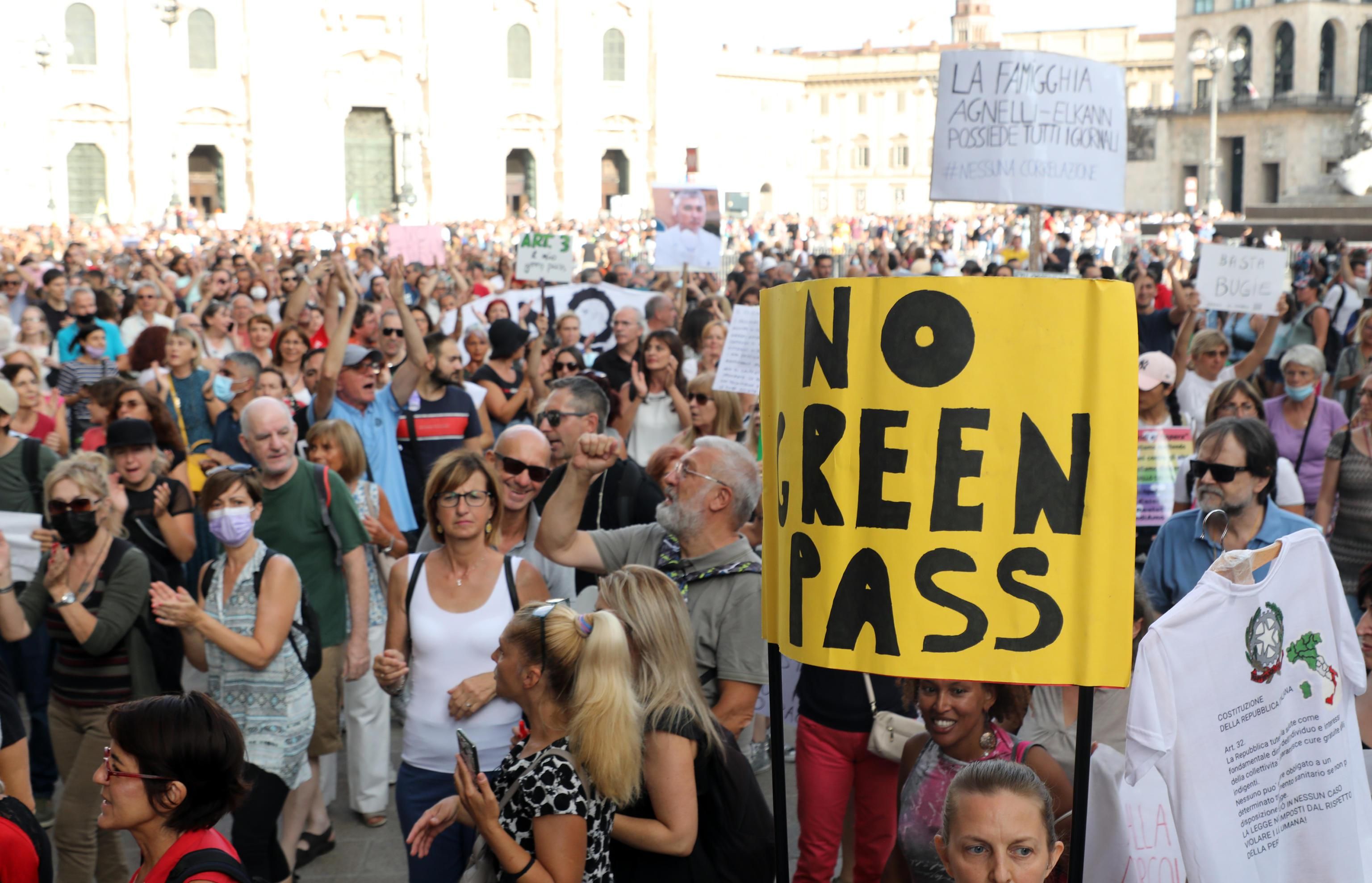 Parte la class action anti pass della scuola. Migliaia di adesioni