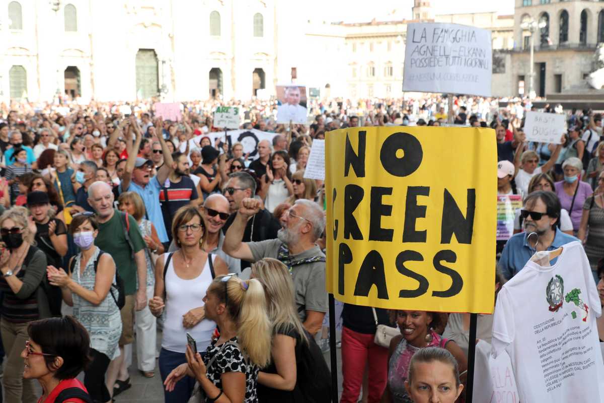 Parte la class action anti pass della scuola. Migliaia di adesioni