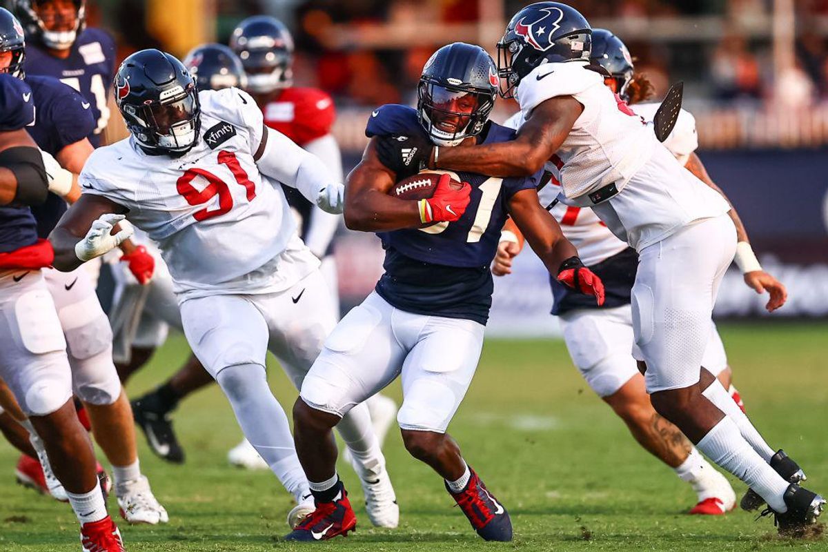 11 observations from Texans training camp Day 10 - Saturday under the lights