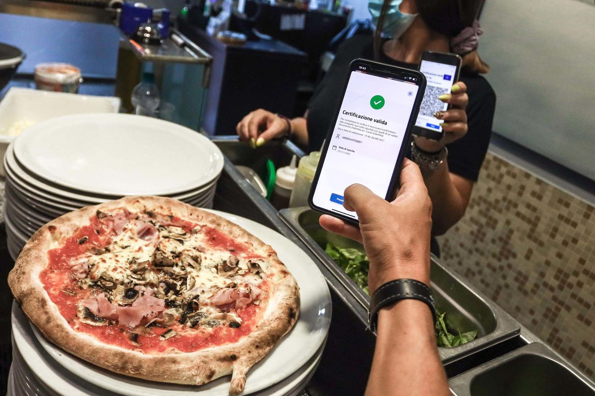 Il green pass è già un disastro economico