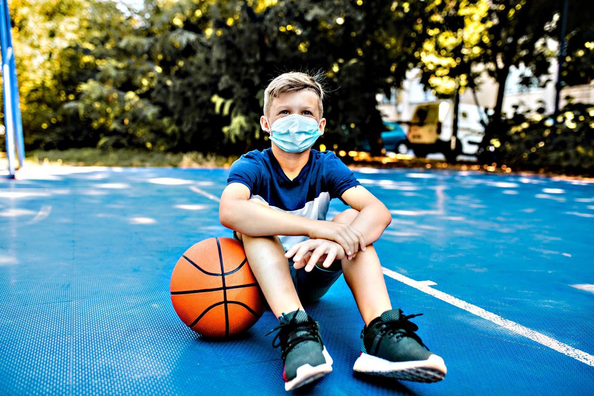 Senza pass, vietato anche ai bimbi. Lo sport ha finito di farci sognare