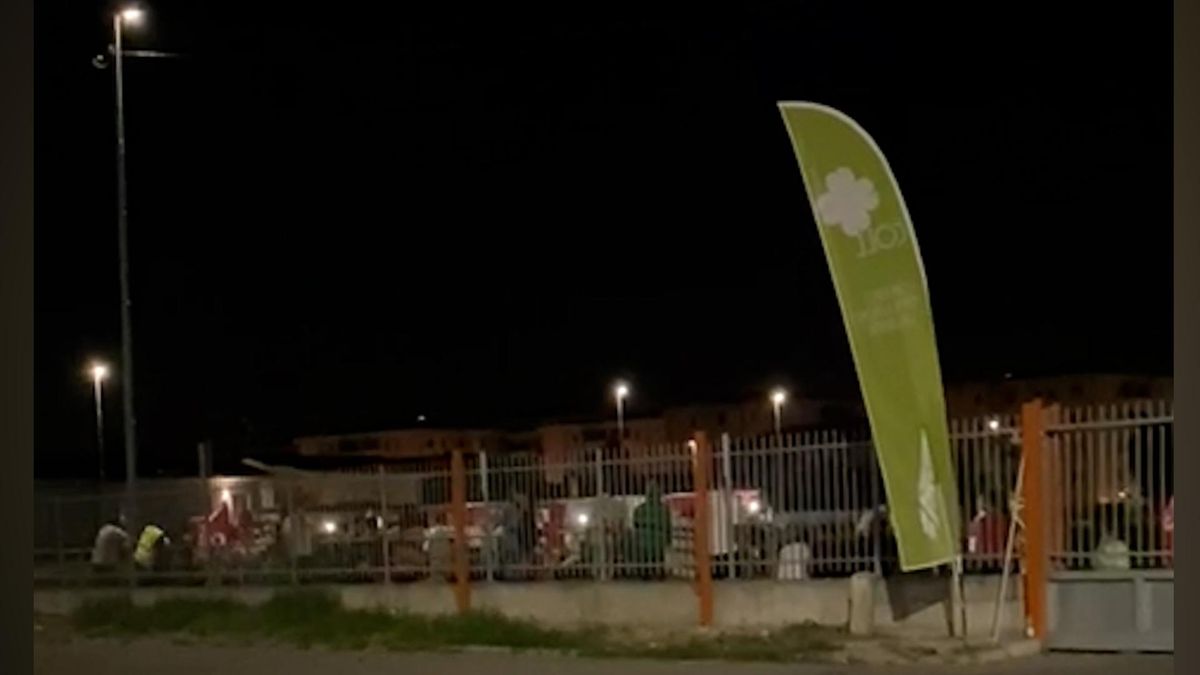 Caos nella logistica. Tra picchetti infiniti e risse ai cancelli è rischio Far West