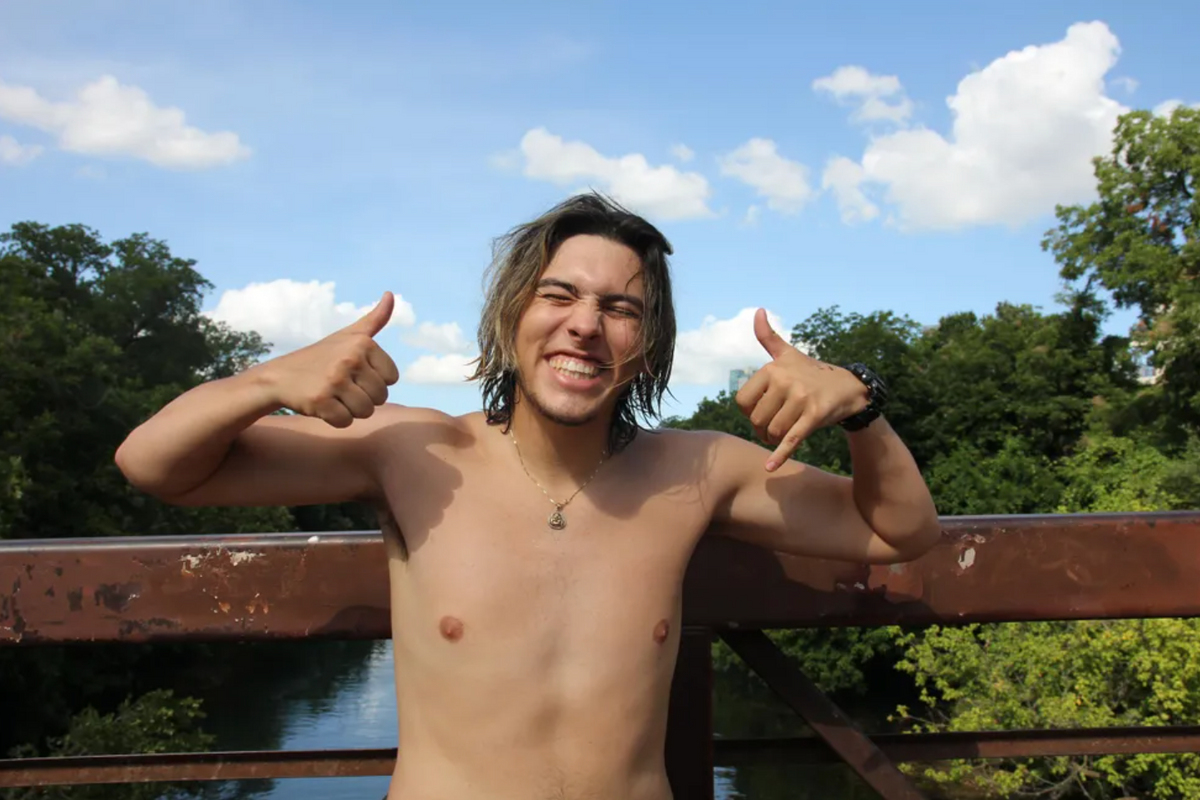 Breath of fresh air: Austinites can't stay away from the party on Lady Bird Lake