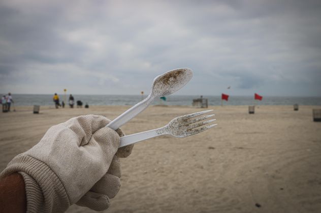 plastic ocean pollution