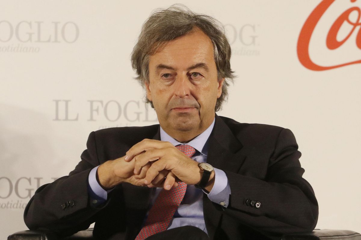 Burioni non è Socrate, l’ironia non fa per lui