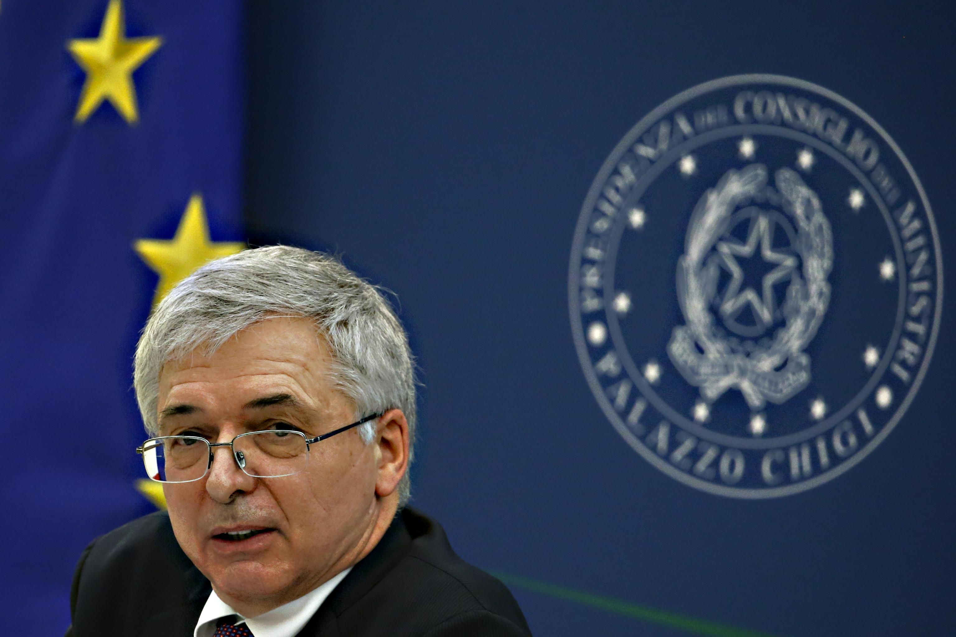 Concentrare i 18 miliardi sul fisco. Lo spezzatino è soltanto un danno