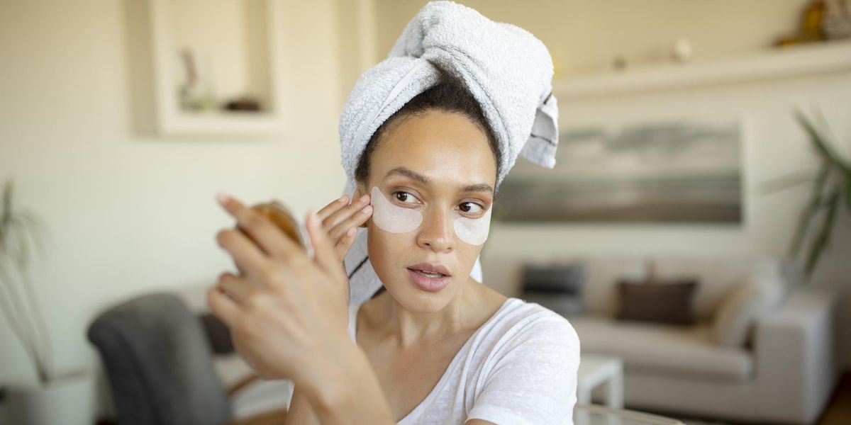 8 Solid Reasons Why You Should Give Yourself A Facial Once A Month